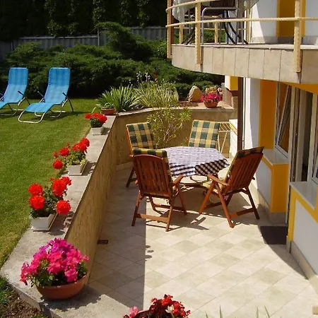 Csernai بيت للعطل *